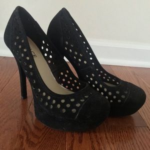 Dolce by Mojo Moxy Black Pumps